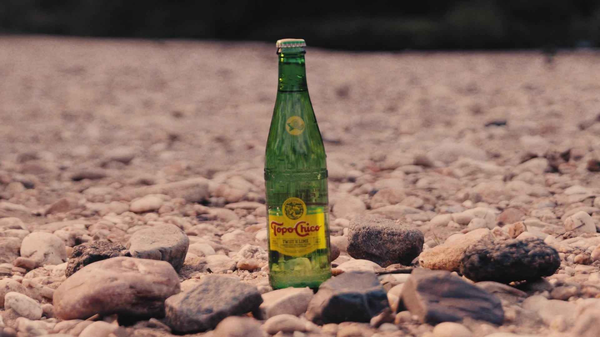 Topo Chico.